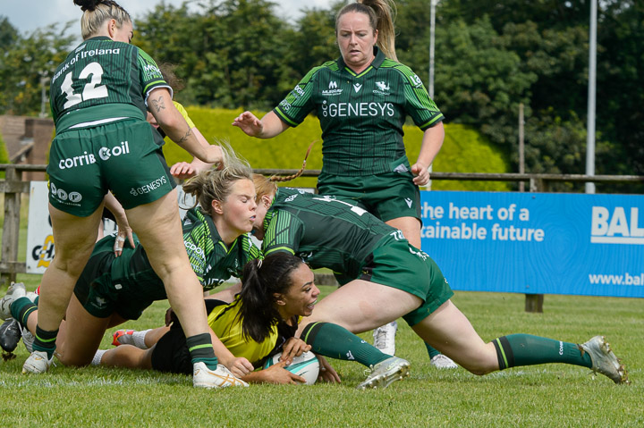 20230805--Ulster-V-Connacht-Womens-Rugby_D4A0750-CR.jpg