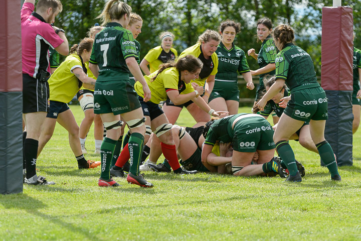 20230805--Ulster-V-Connacht-Womens-Rugby_D4A0948-CR.jpg