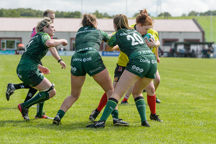 20230805--Ulster-V-Connacht-Womens-Rugby_D4A0962-CR.jpg