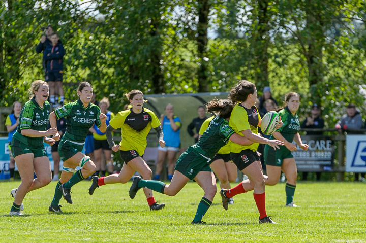 20230805--Ulster-V-Connacht-Womens-Rugby_D4A0996-CR.jpg