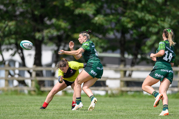 20230805--Ulster-V-Connacht-Womens-Rugby_D6B0247-CR.jpg