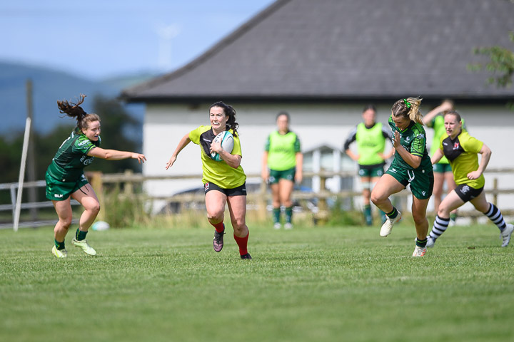 20230805--Ulster-V-Connacht-Womens-Rugby_D6B0251-CR.jpg
