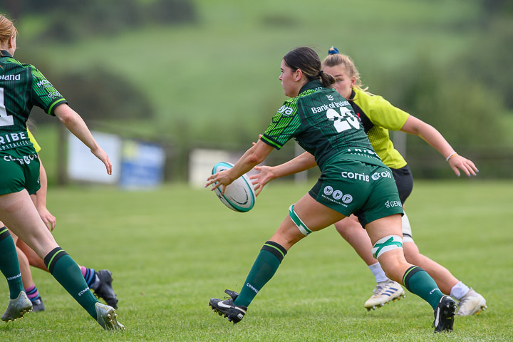 20230805--Ulster-V-Connacht-Womens-Rugby_D6B0518-CR.jpg