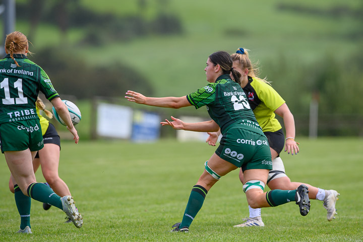20230805--Ulster-V-Connacht-Womens-Rugby_D6B0519-CR.jpg