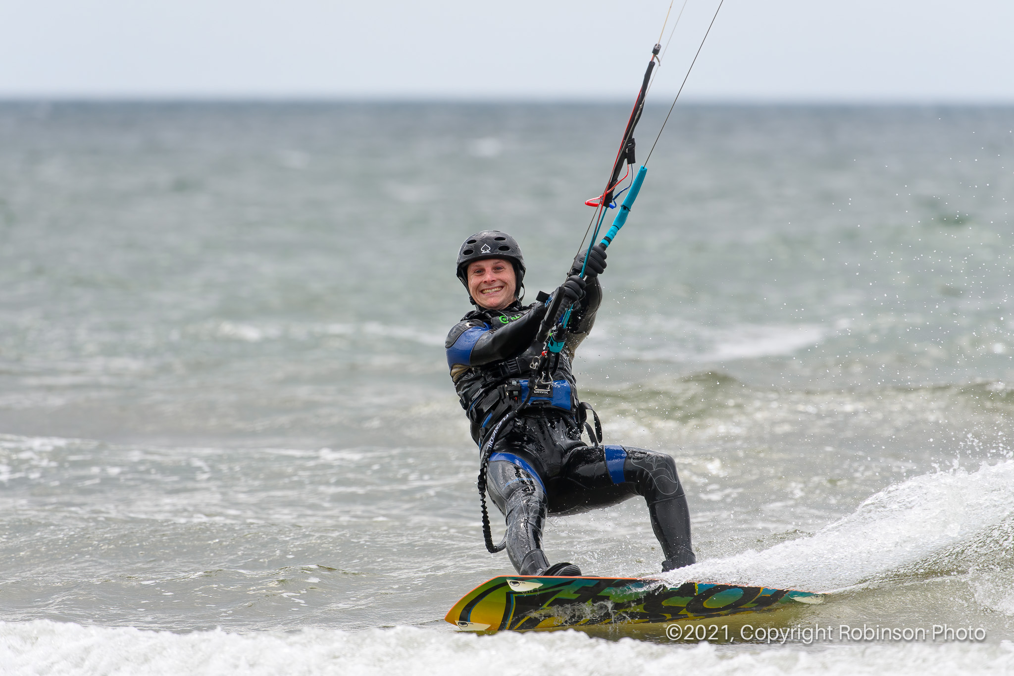 20210610-KiteSurfingTroon-0032_M.jpg